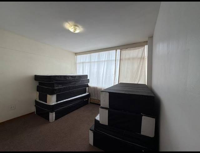 2 BEDROOM PROPERTY TO RENT IN ALLEN GROVE